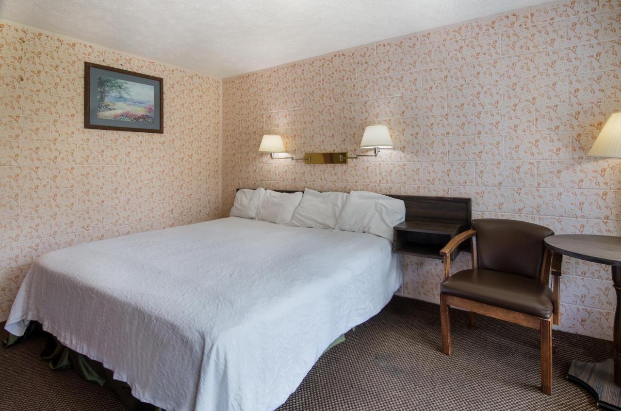 Americas Best Value Inn Wytheville Kültér fotó